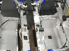 奔驰汽车门机器人集成标准铣夹具